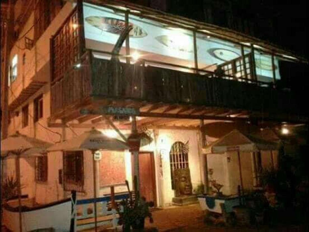 Hostel Tio Richi Surfcamp Punta Hermosa Zewnętrze zdjęcie